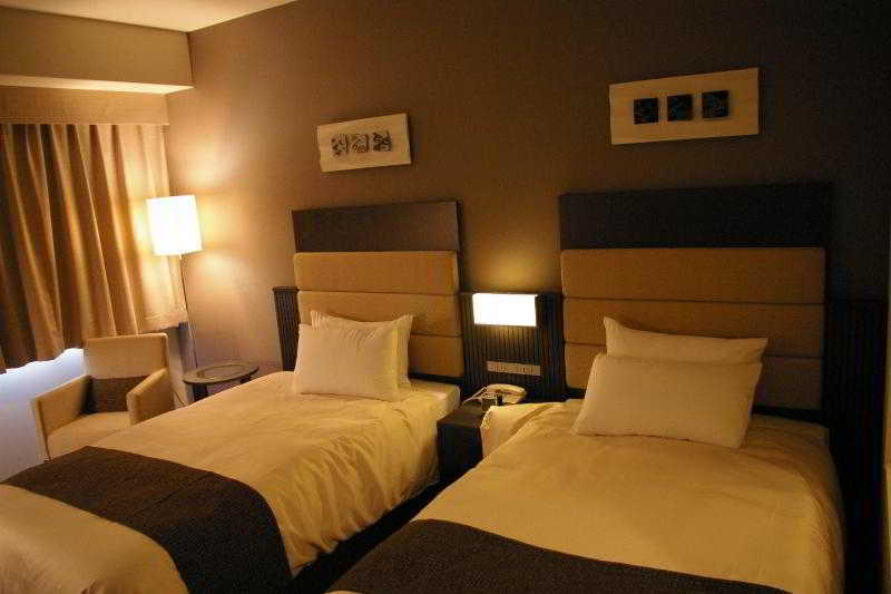 Holiday Inn Osaka Namba By Ihg Экстерьер фото