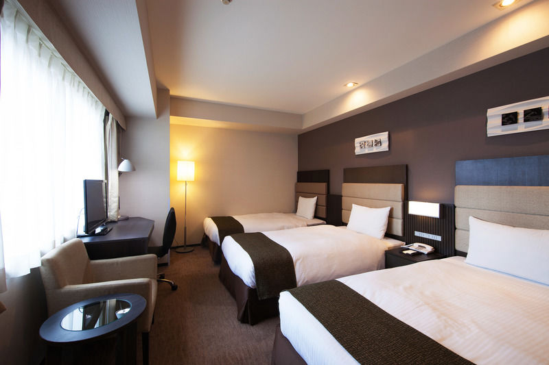 Holiday Inn Osaka Namba By Ihg Экстерьер фото