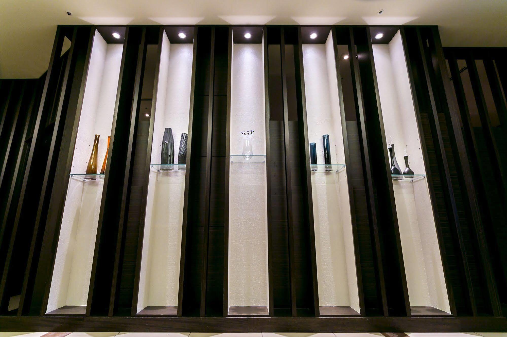 Holiday Inn Osaka Namba By Ihg Экстерьер фото